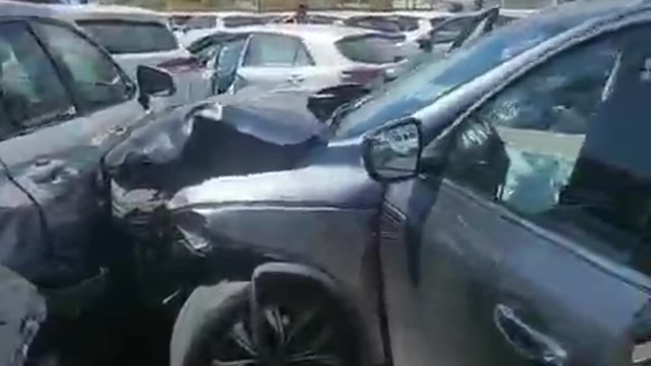 Accident at Haifa Port: Two Workers Hit At Least 9 New Toyotas With Their Vehicles