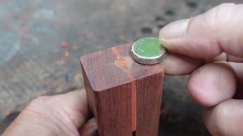 The ultimate self-defense with a foldable slingshot 💥 Small size. Serious power.