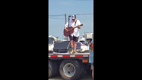 Johnny Kiser, "Just To See You Smile" (cover)