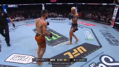Ilia Topuria Knocks Out Charles Oliveira 👊 _ UFC 317(1080P_HD)