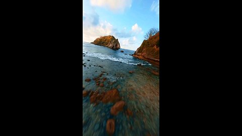"Cinematic Beach View in 4K | Relaxing Nature Sounds & Peaceful Waves"