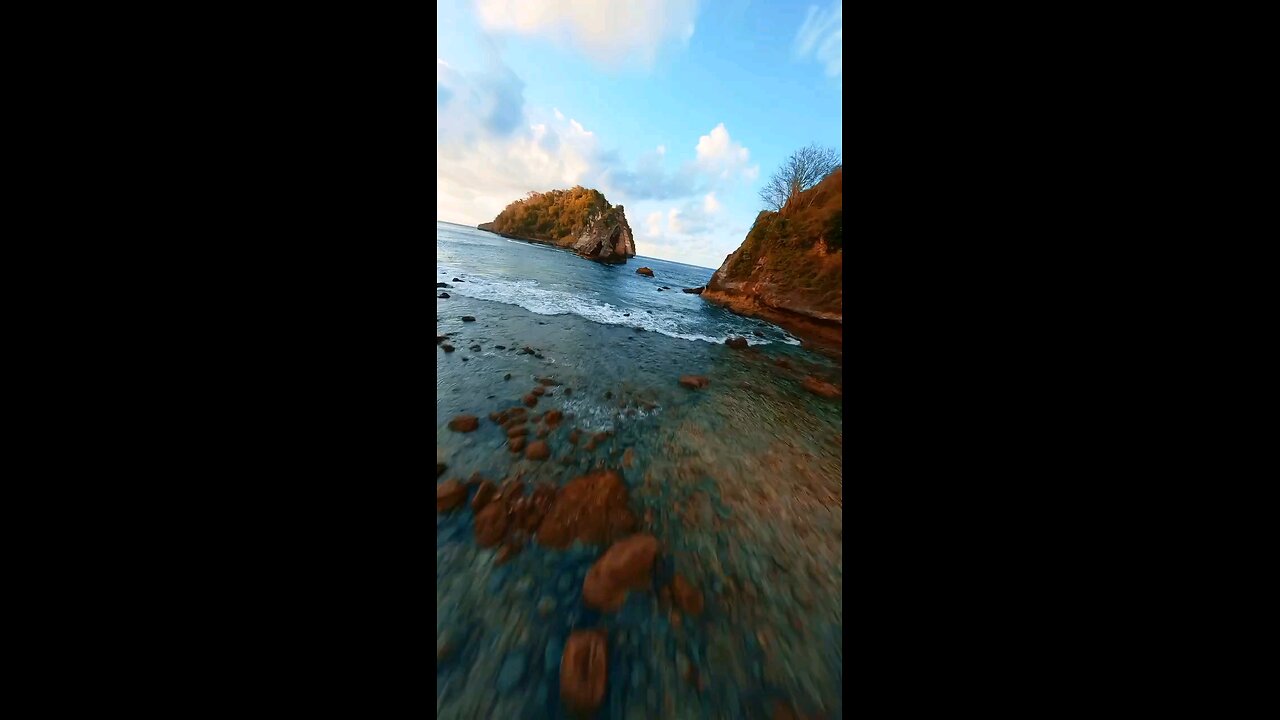 "Cinematic Beach View in 4K | Relaxing Nature Sounds & Peaceful Waves"