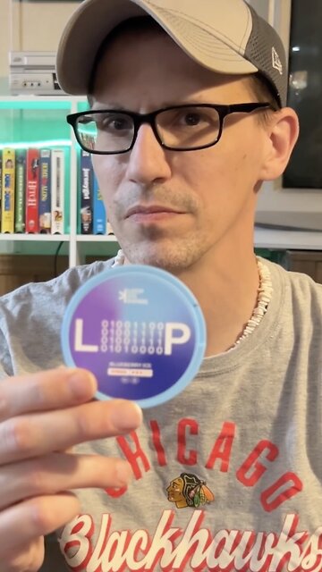 Loop Blueberry Ice Nicotine Pouches Review