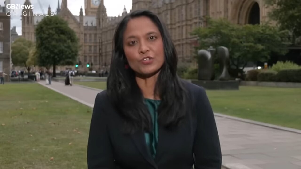 Labour's homelessness minister labelled a 'JOKE' by her own tenants