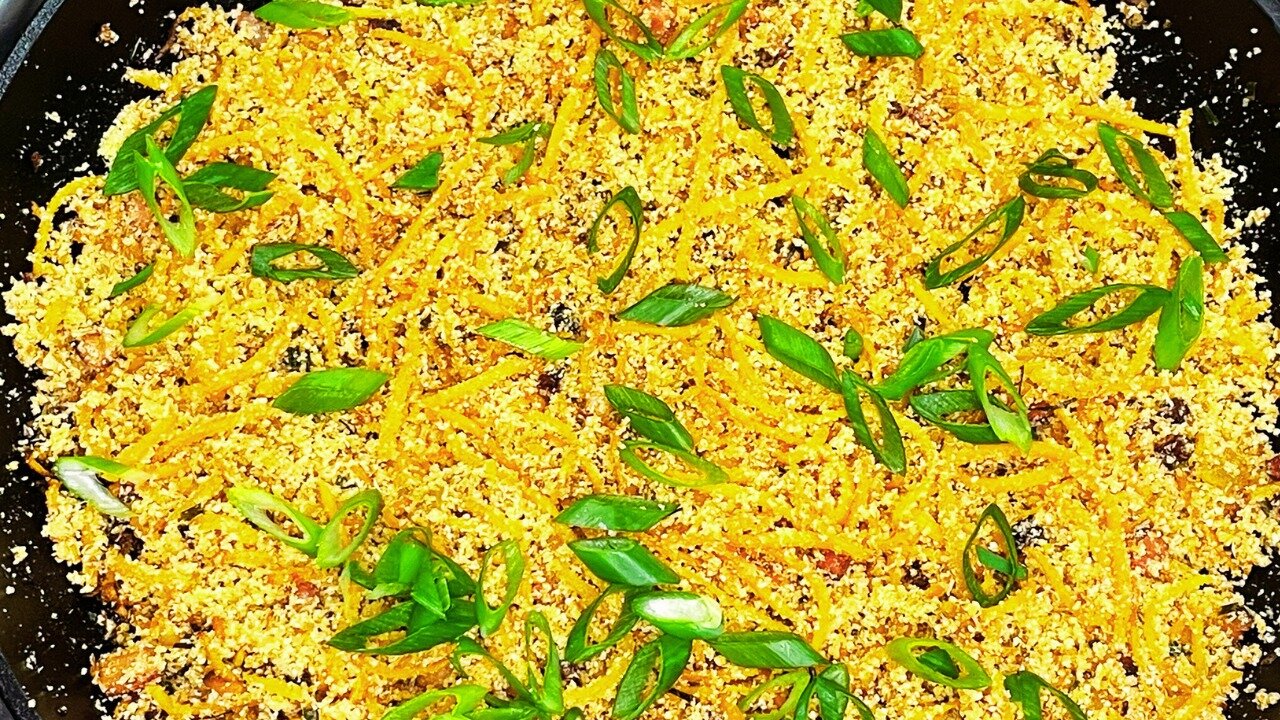 Carrot Farofa with Bacon 🥕🥓