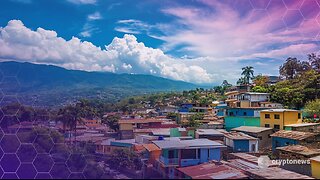 El Salvador’s Bitcoin Strategy Faces IMF Hurdles and Limited Public Reach, Says NGO