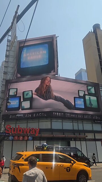 How Sydney Sweeney Changed Advertising Forever