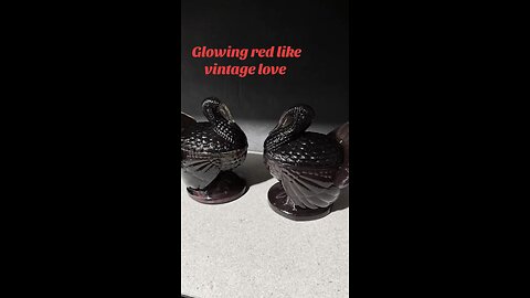 I see red glowing turkeys