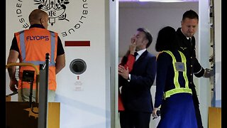 Пощёчина Макрону и удар Путина как Трамп оказался единственным взрослым в комнате