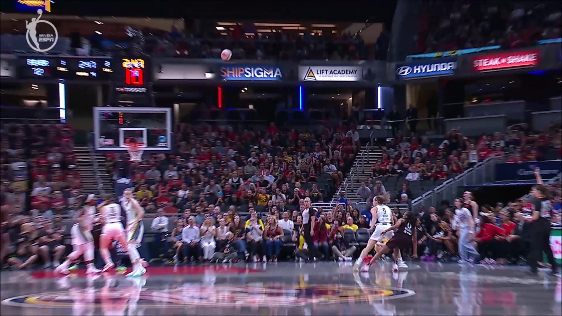 👀 NO FLAGRANT, Kelsey Mitchell fouled on 3 | Indiana Fever vs Dallas Wings, WNBA womens basketball