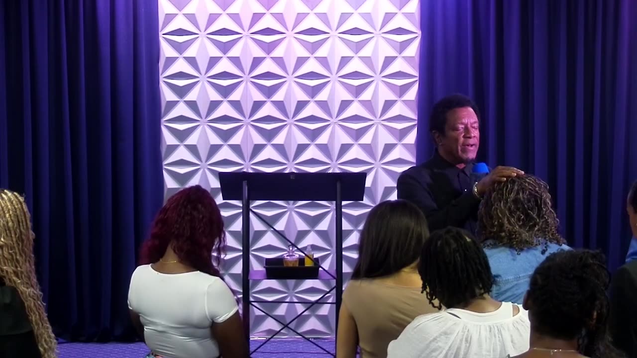 TWO BOOKS📙, TWO VISIONS: SAME OUTCOME ✝️