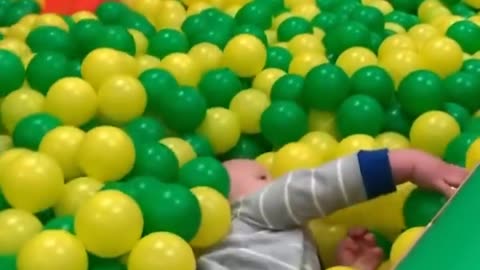 Funny Baby Falling 🤣