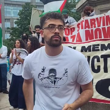 "STOP STARVING GAZA NOW!"