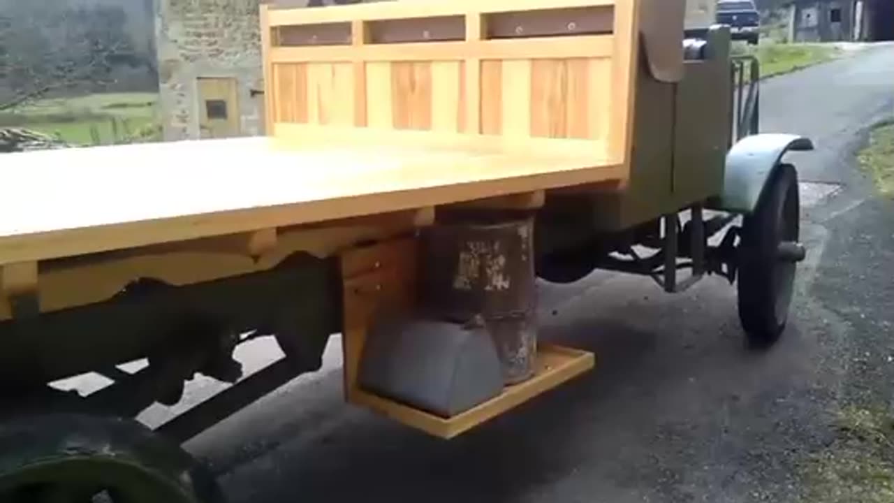 WW 1 Military Trucks