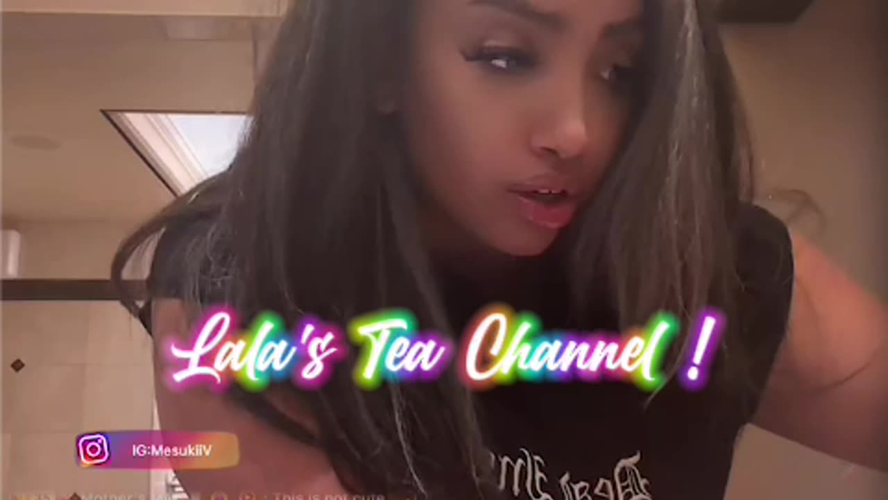 - HONEYY V ; GETS INTO IT W| HER MAN ON FREMONT STREET !