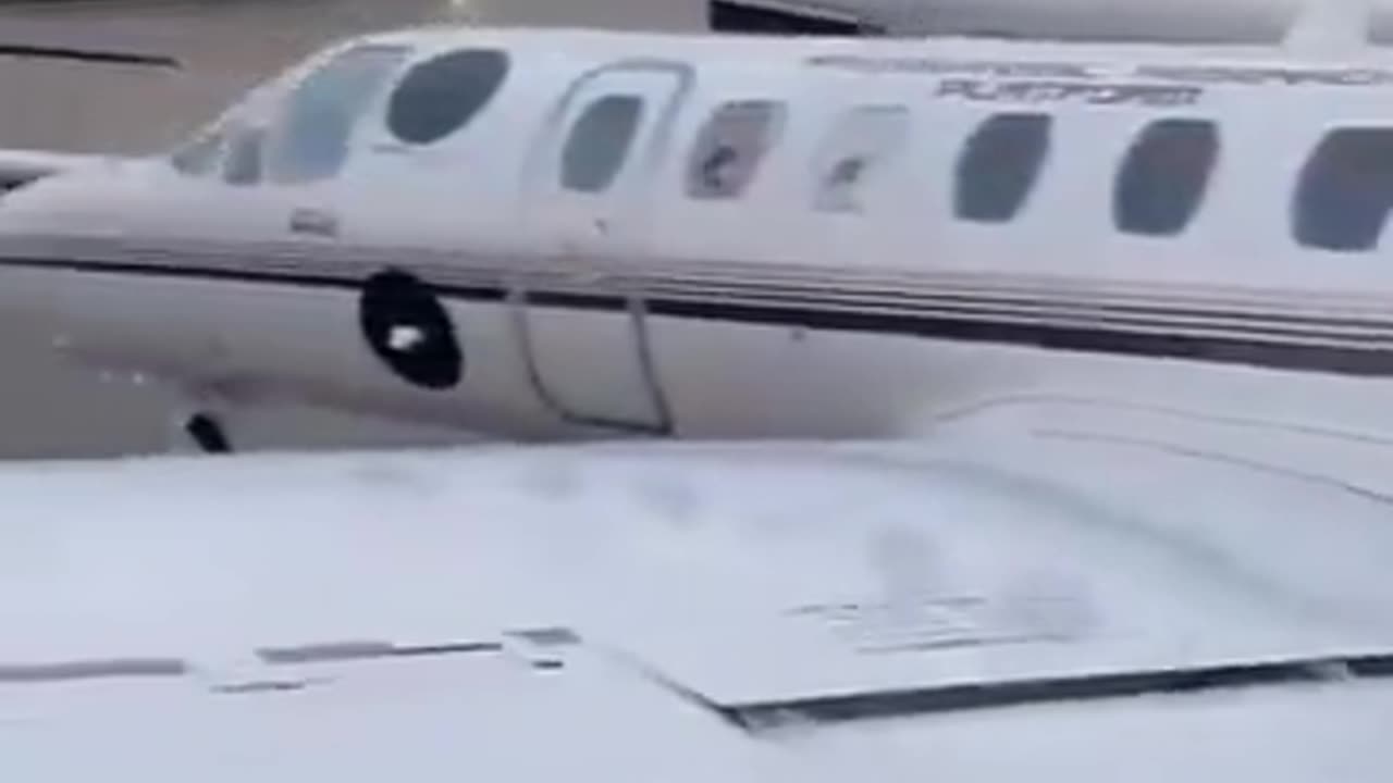 Avión de Chemtrail