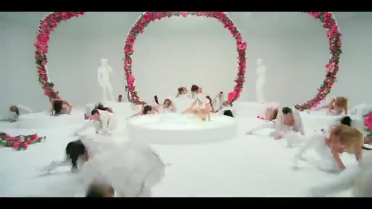 Lady Gagaa _g u y (An Art pop film)