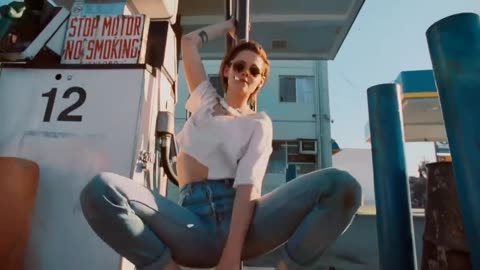 Sense - Moved On - Kristen Stewart MP4 720p