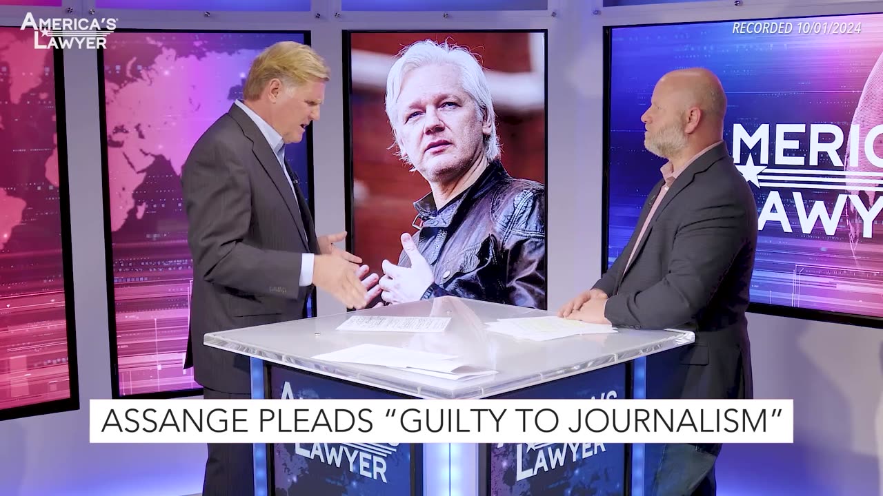 Assange Did Exactly What Journalists Are Supposed To Do & Republicans Rewriting The 14th Amendment
