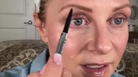 My Quick & Easy Natural Makeup Routine for Mature Skin #over50