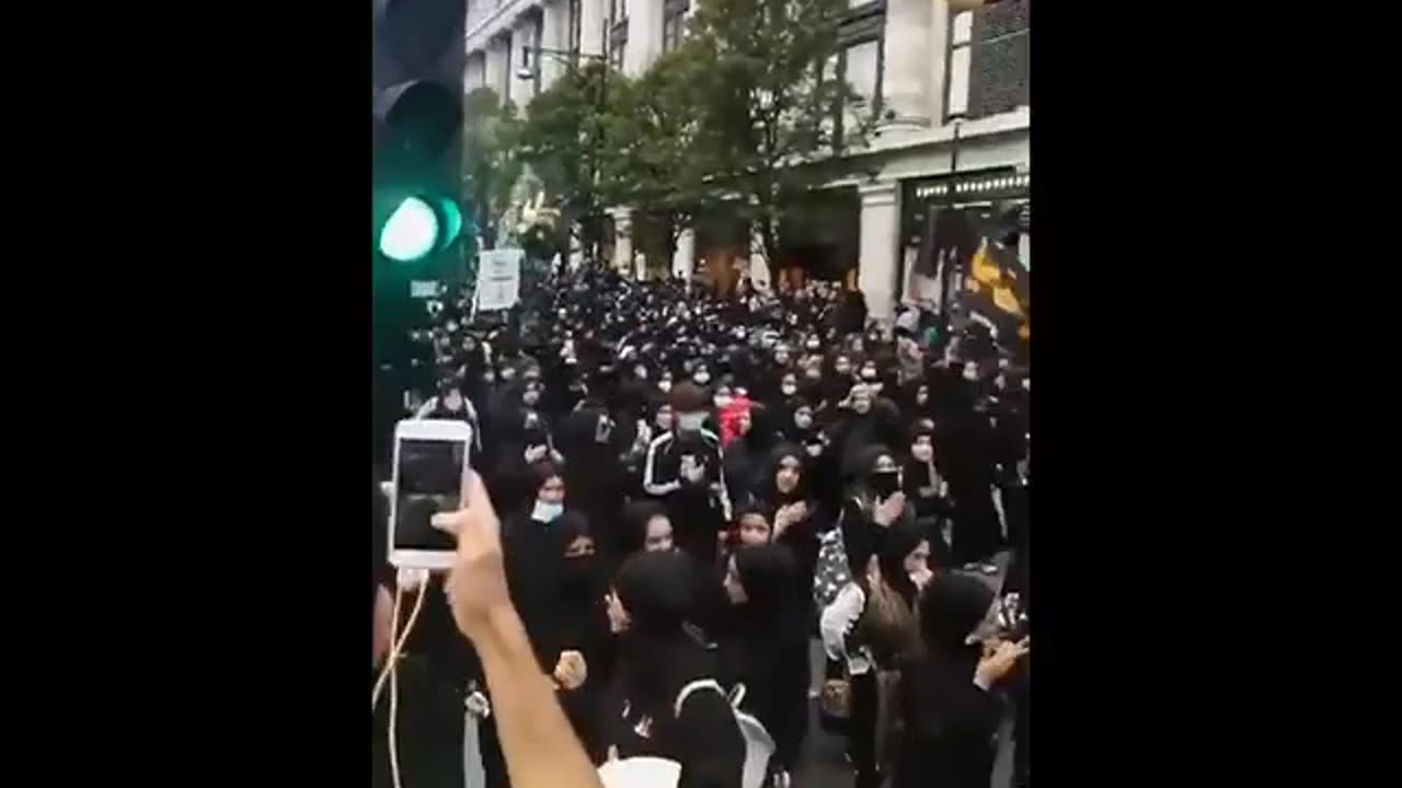 The Moslem Invasion Of Britain In Real Time