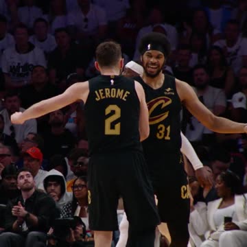 NBA - Jerome ➡️ Allen for the JAM!