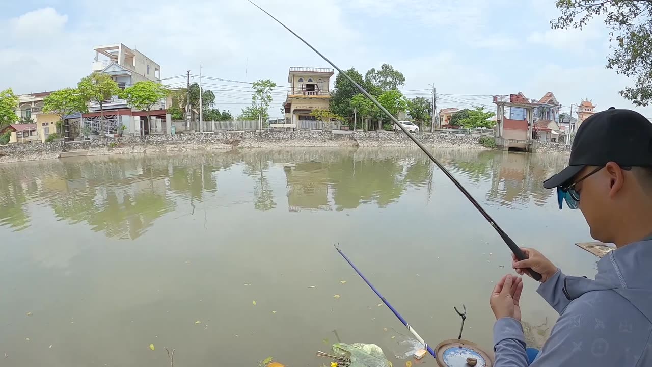 Gar Fly Casting in River Oxbows