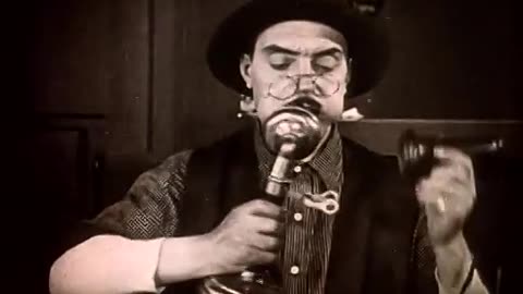 Seven Years Bad Luck (1921)
