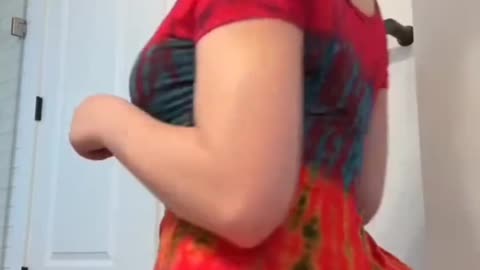 🍑THICC LATINA GIRLS SHAKING THEIR BUNS | Compilation