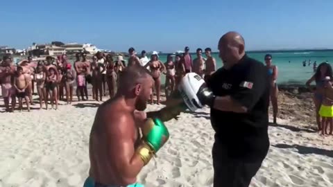 Conor McGregor vs. Ilia Topuria