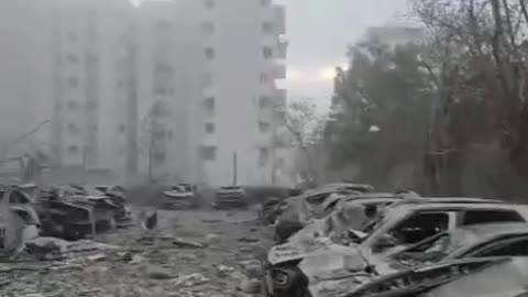 🇮🇱/🇮🇷 WATCH: Extensive destruction in Be'er Shebaa due to Iranian missiles