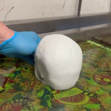 Hydro dipping skull