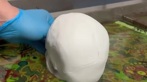 Hydro dipping skull