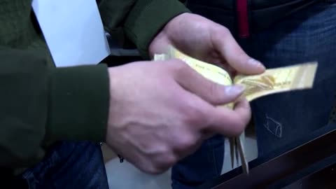 Syria begins banknote swap as government seeks economic revival 01/04/26