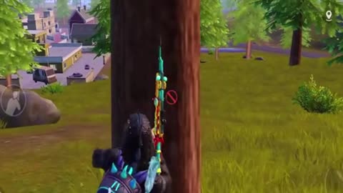 Solo Player VS Squad Team