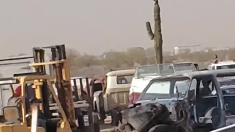 070125 84 Suburban tear down, TO THE SHOP!!! PART 1