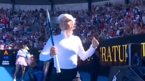 Kazakh tennis champion Yulia Putintseva faced jeers from the Turkish crowd