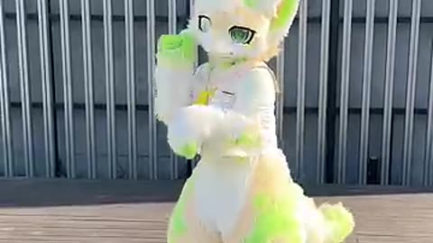 【Fursuit Dance】Qingdi (青提不好吃) - Wanko Ni Mero Mero Chiwawa