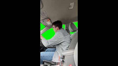 Fake Car Wreck | Green Screen