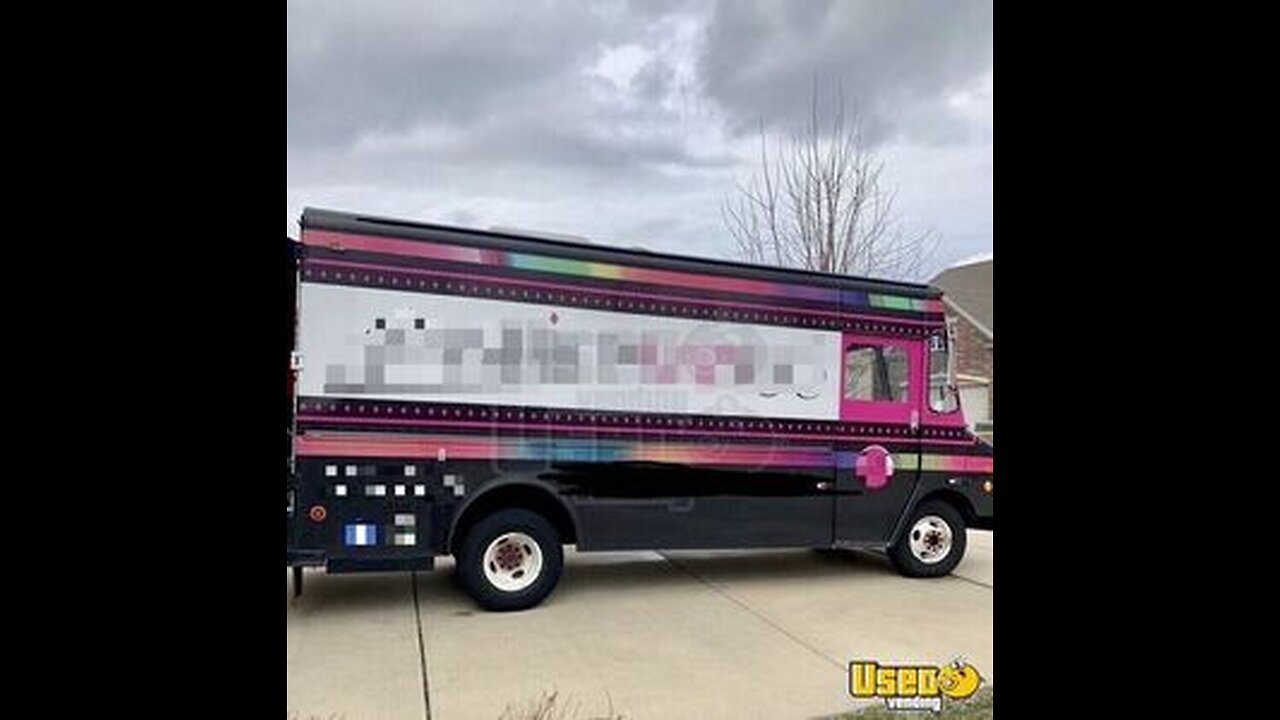 Clean and Appealing - 7' x 16' Chevrolet Grumman | Mobile Boutique Truck for Sale in Michigan!