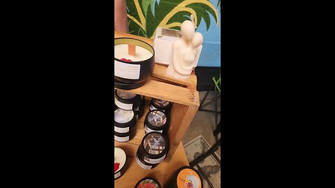 Candle Vendor