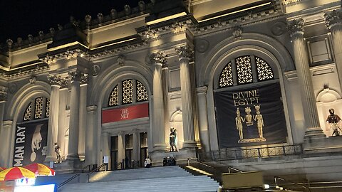 Biking Manhattan: Museum Mile to Times Square & Garment District