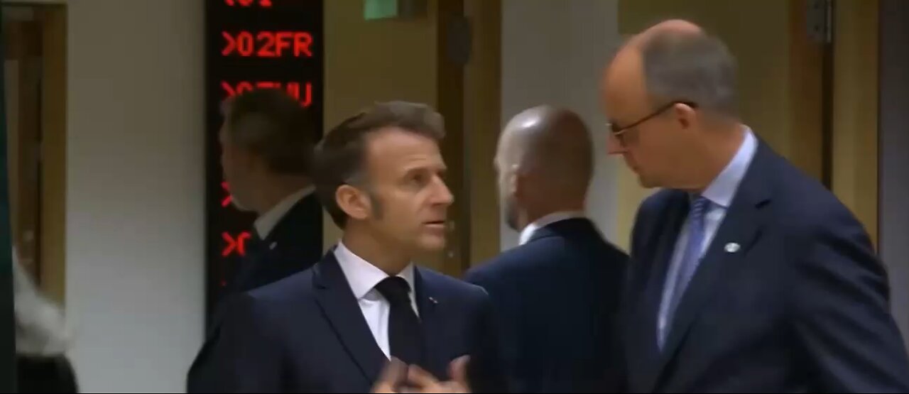 Ursula von der Leyen prevented Macron and Merz from hugging each