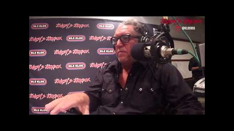 Jonesy Apologizes for Stealing Woody Woodmansey's Gear | Jonesy's Jukebox