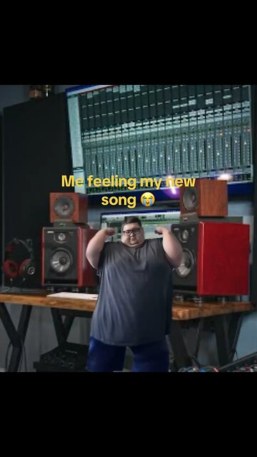 Me feeling my new song 😂