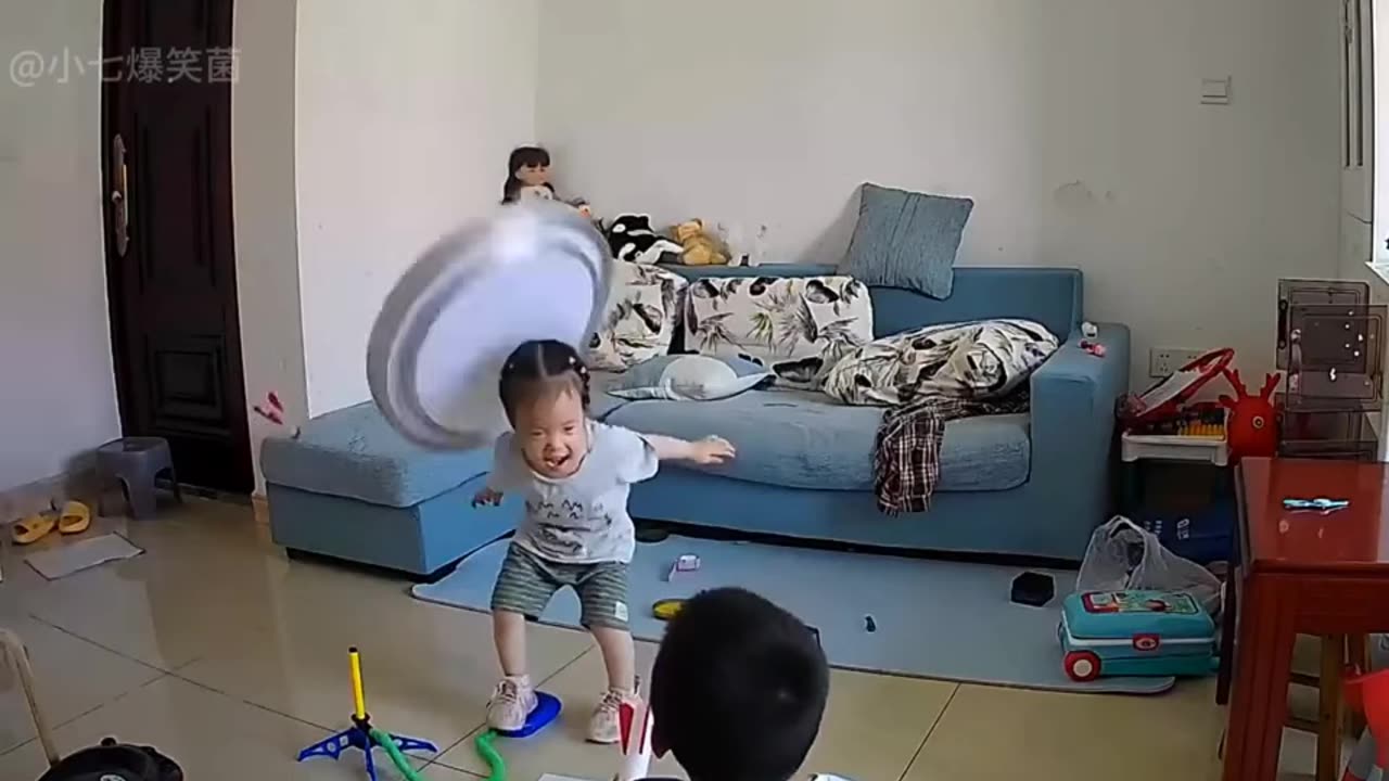 Children play funny video !! S2studio !!