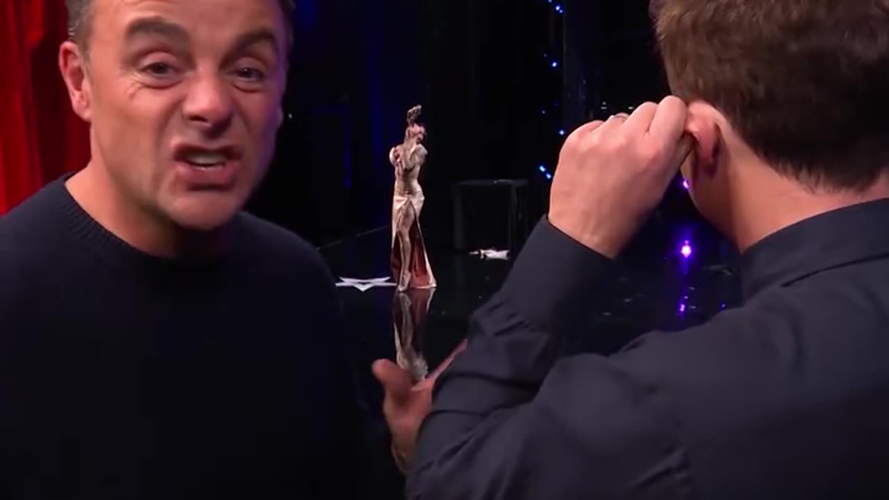 Heather Holliday shocked Judges with dangerous sword swallowing act