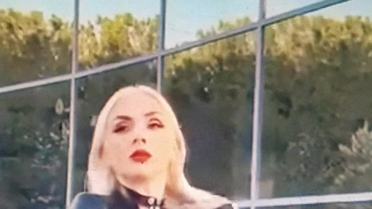 Tuesday Shiny Outfit 💋