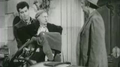 The Beverly Hillbillies (The Clampetts Are Overdrawn) Season 2, Episode 8