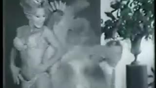 3 Plumas - Es el Despiplume - Vieja publicidad con Nélida Lobato